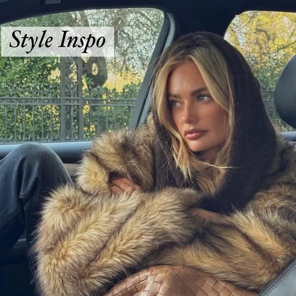 Bebe Faux Fur Coat Mob Wife Carrie Bradshaw Coat 🕶️.💋